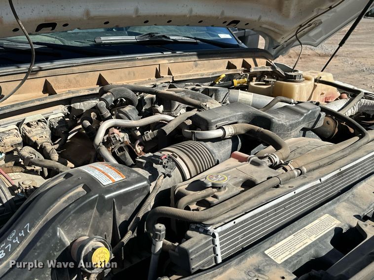 image for item EJ0179 2015 Ford F550 SuperCab utility / service truck