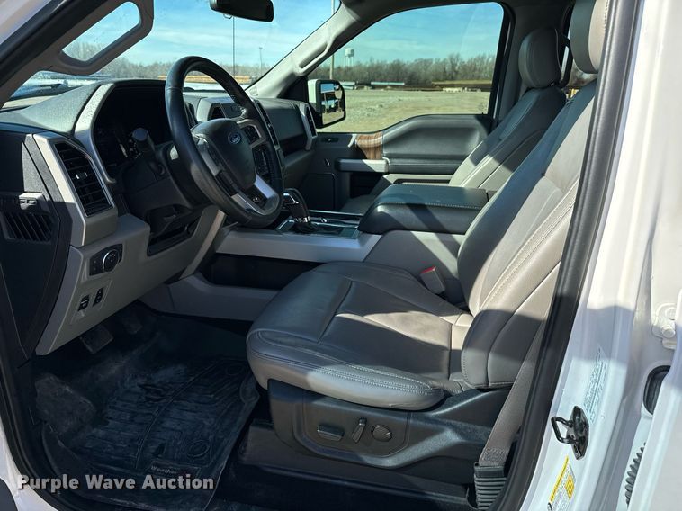 image for item EJ0180 2019 Ford F150  SuperCrew pickup truck