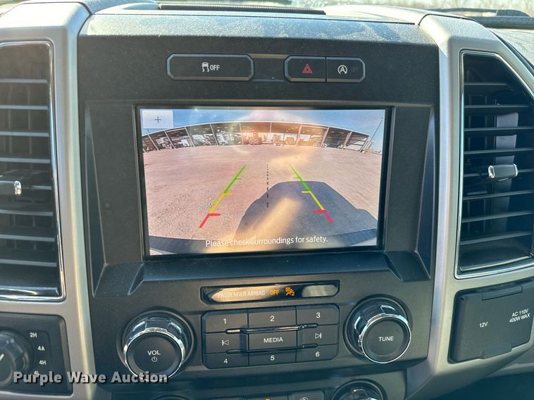 image for item EJ0180 2019 Ford F150  SuperCrew pickup truck