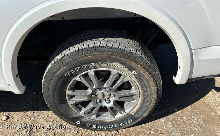 image for item EJ0180 2019 Ford F150  SuperCrew pickup truck