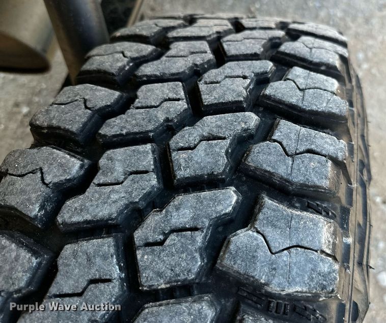 image for item EJ0181 2013 Ford F150 SuperCab pickup truck