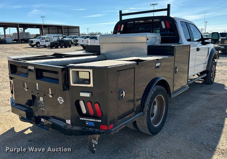 image for item EJ0182 2017 Ford F550 Super Duty XL SuperCab utility / service truck