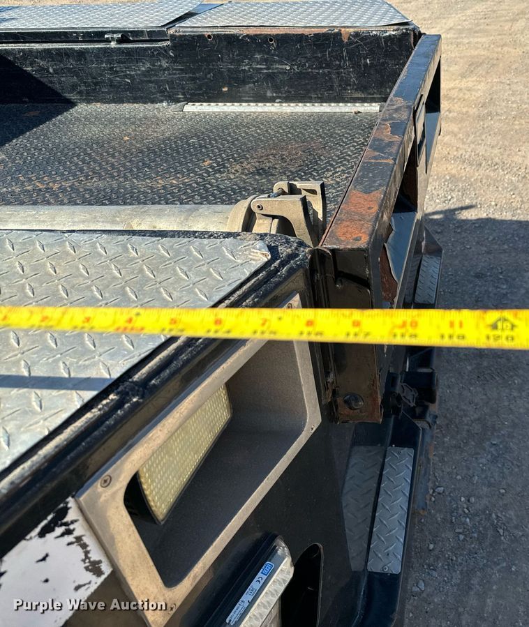 image for item EJ0182 2017 Ford F550 Super Duty XL SuperCab utility / service truck