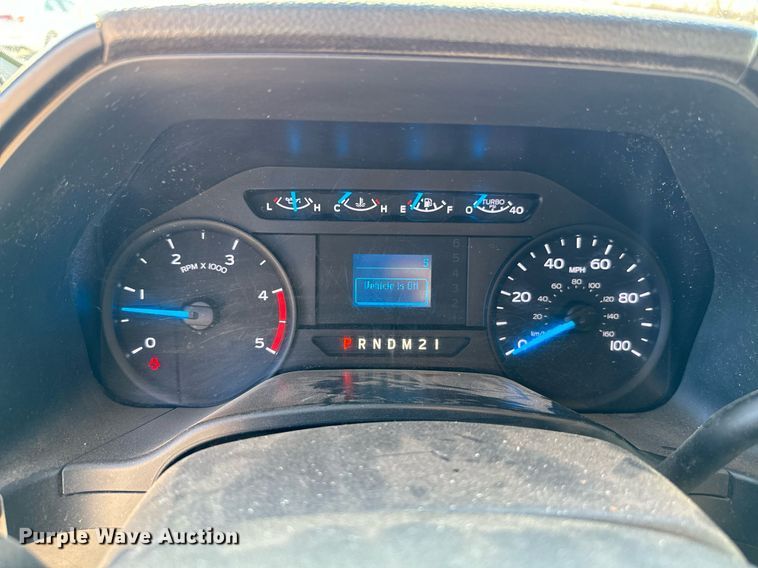 image for item EJ0182 2017 Ford F550 Super Duty XL SuperCab utility / service truck