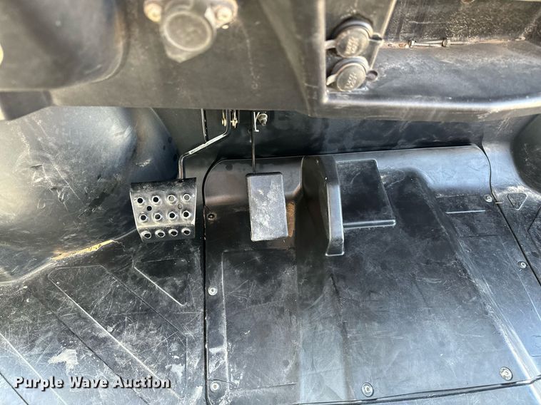 image for item EJ0183 2016 Polaris Ranger utility vehicle