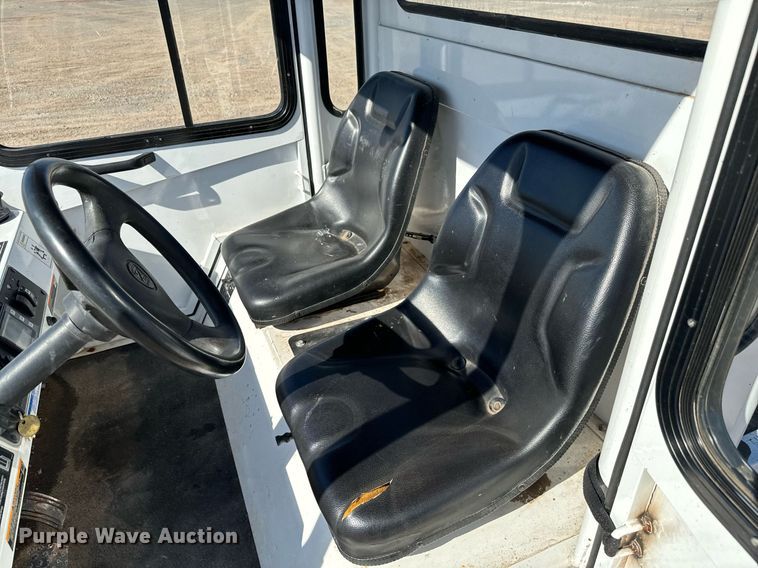 image for item EJ0184 2018 Taylor Dunn Bigfoot XL utility vehicle