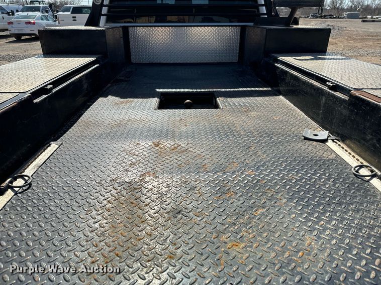 image for item EJ0186 2017 Ford F550 Super Duty SuperCab utility / service truck