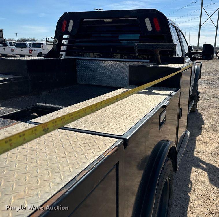 image for item EJ0186 2017 Ford F550 Super Duty SuperCab utility / service truck