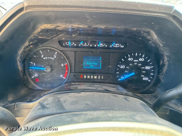 image for item EJ0186 2017 Ford F550 Super Duty SuperCab utility / service truck