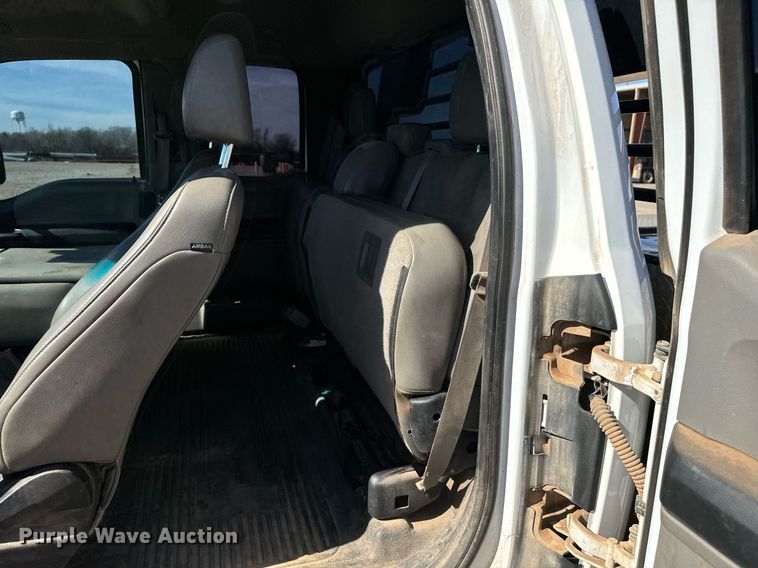 image for item EJ0186 2017 Ford F550 Super Duty SuperCab utility / service truck