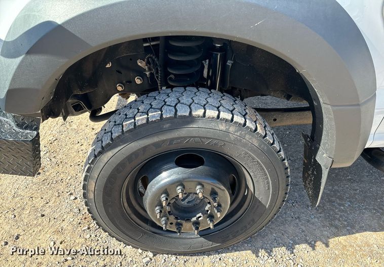 image for item EJ0186 2017 Ford F550 Super Duty SuperCab utility / service truck