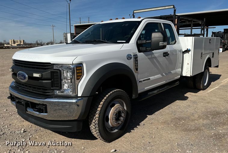 image for item EJ0187 2018 Ford F550 Super Duty SuperCab utility / service truck