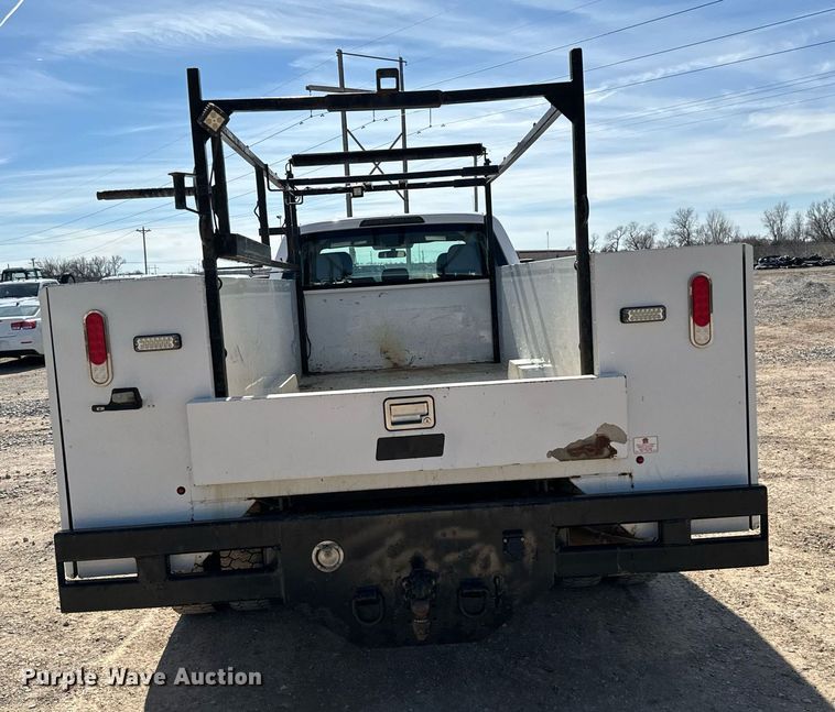 image for item EJ0187 2018 Ford F550 Super Duty SuperCab utility / service truck