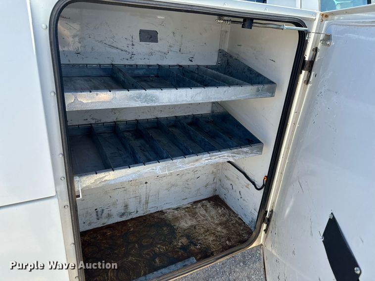 image for item EJ0187 2018 Ford F550 Super Duty SuperCab utility / service truck