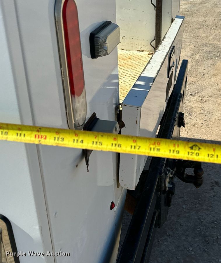 image for item EJ0187 2018 Ford F550 Super Duty SuperCab utility / service truck