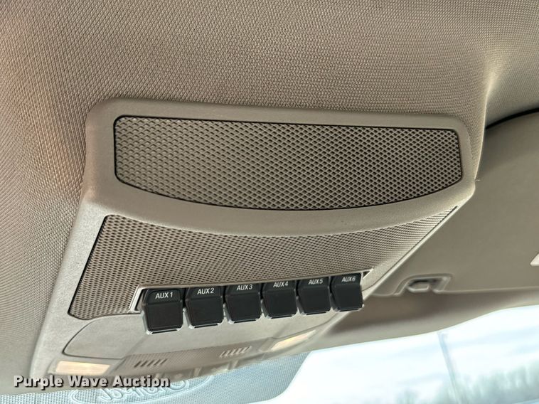 image for item EJ0187 2018 Ford F550 Super Duty SuperCab utility / service truck