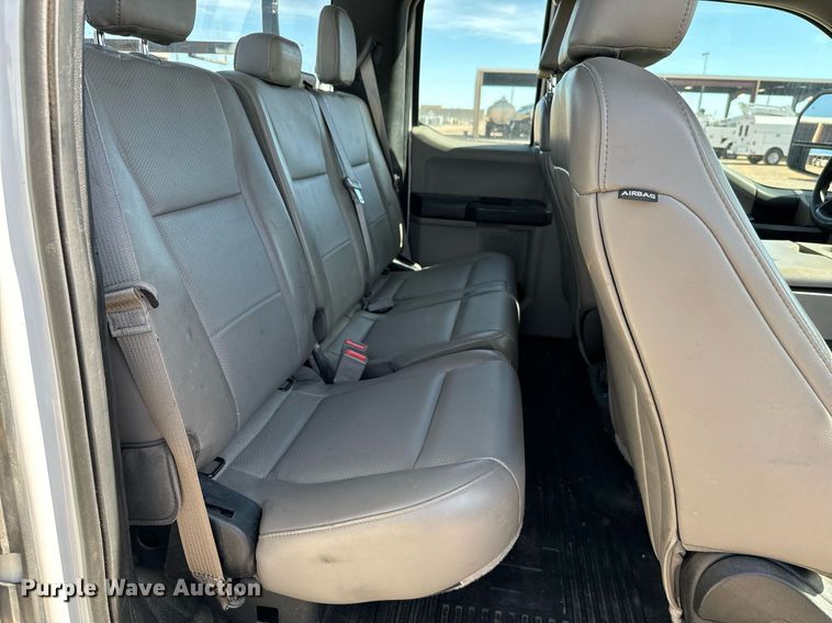 image for item EJ0187 2018 Ford F550 Super Duty SuperCab utility / service truck