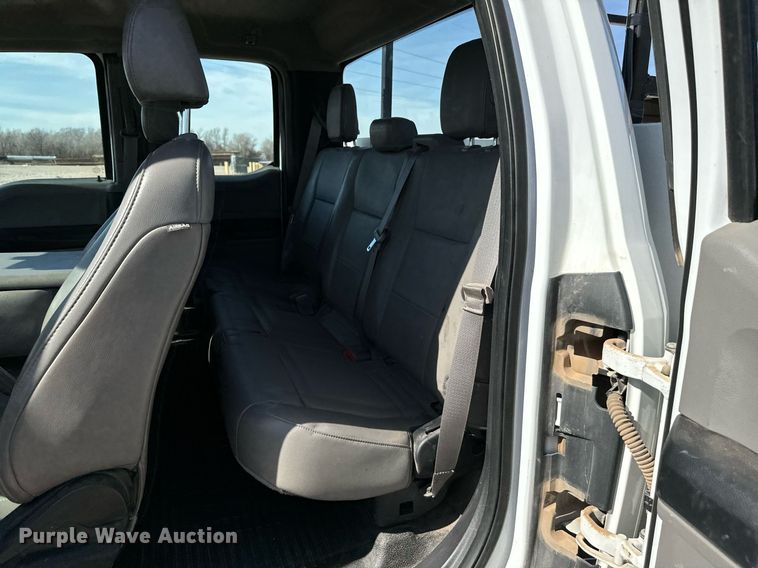 image for item EJ0187 2018 Ford F550 Super Duty SuperCab utility / service truck