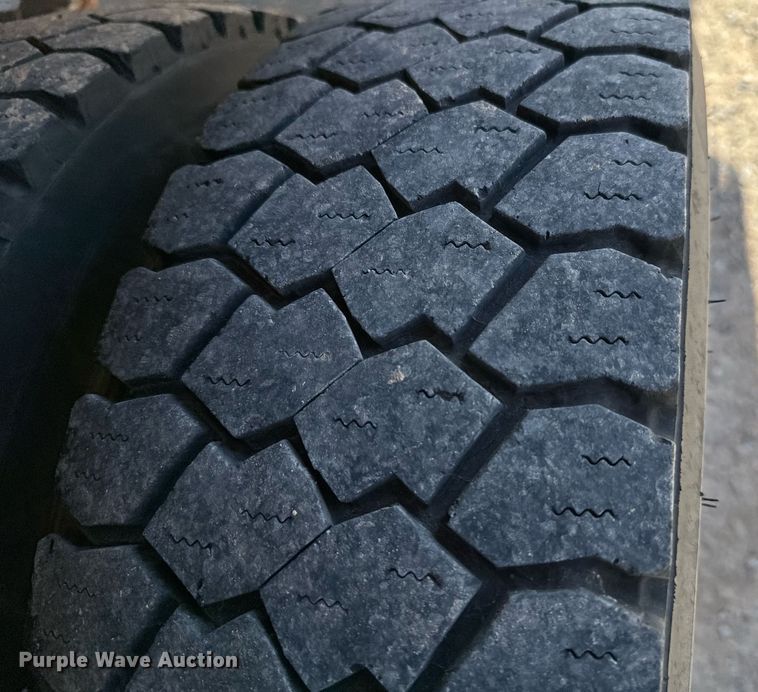 image for item EJ0187 2018 Ford F550 Super Duty SuperCab utility / service truck