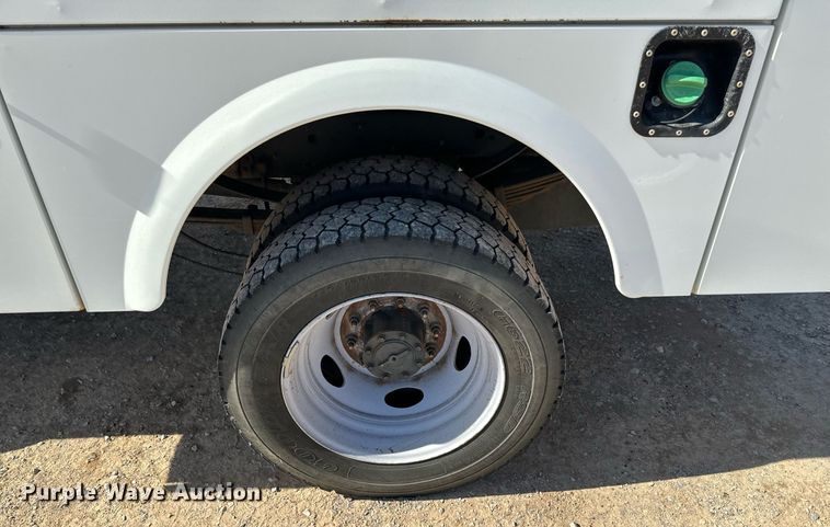 image for item EJ0187 2018 Ford F550 Super Duty SuperCab utility / service truck