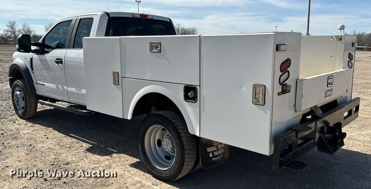 image for item EJ0188 2017 Ford F550 Super Duty SuperCab utility / service truck