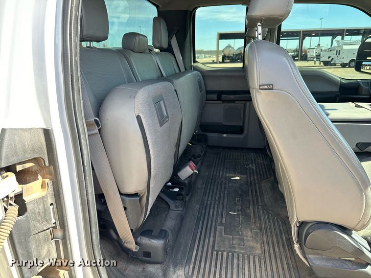 image for item EJ0188 2017 Ford F550 Super Duty SuperCab utility / service truck