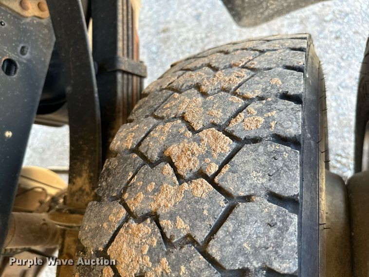 image for item EJ0188 2017 Ford F550 Super Duty SuperCab utility / service truck