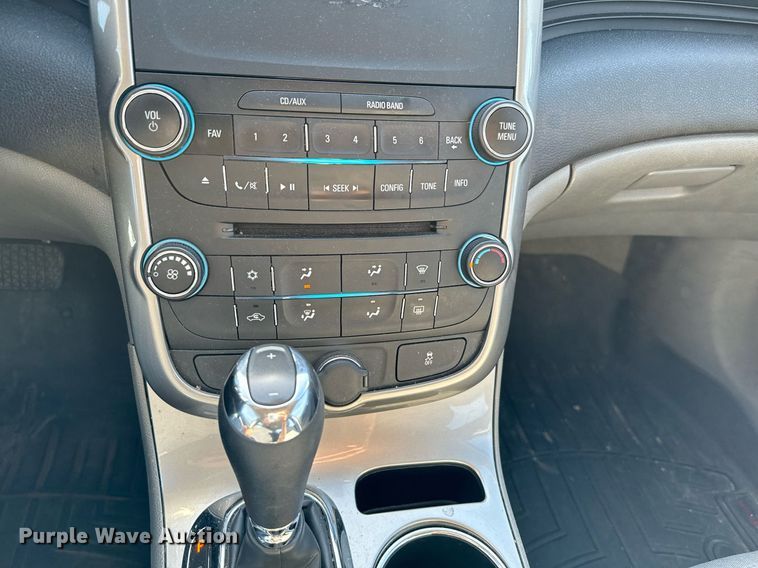 image for item EJ0190 2015 Chevolet Malibu 