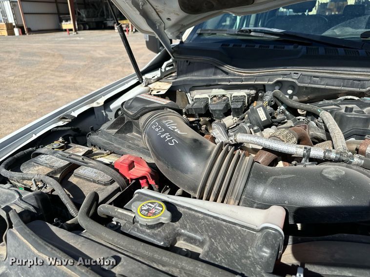 image for item EJ0191 2017 Ford F550 Super Duty SuperCab utility / service truck