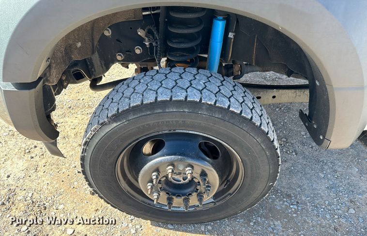 image for item EJ0191 2017 Ford F550 Super Duty SuperCab utility / service truck