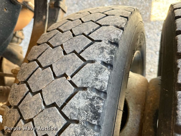 image for item EJ0191 2017 Ford F550 Super Duty SuperCab utility / service truck