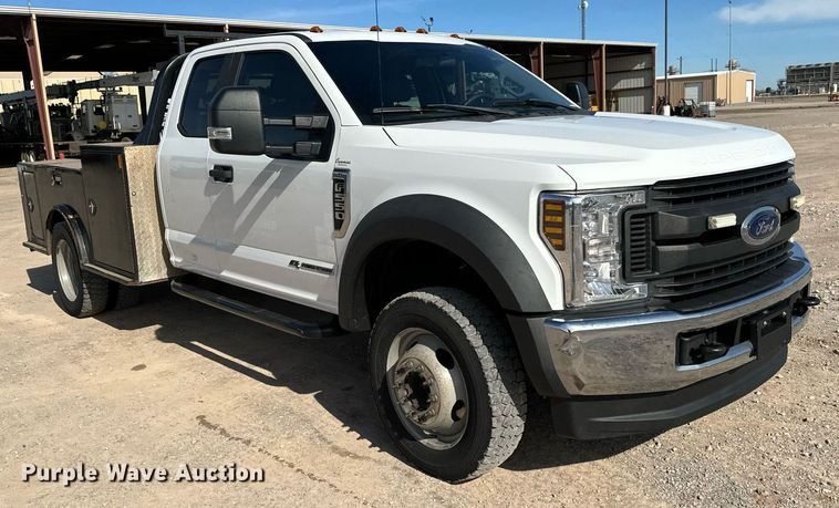 image for item EJ0193 2018 Ford F550 Super Duty SuperCab utility / service truck