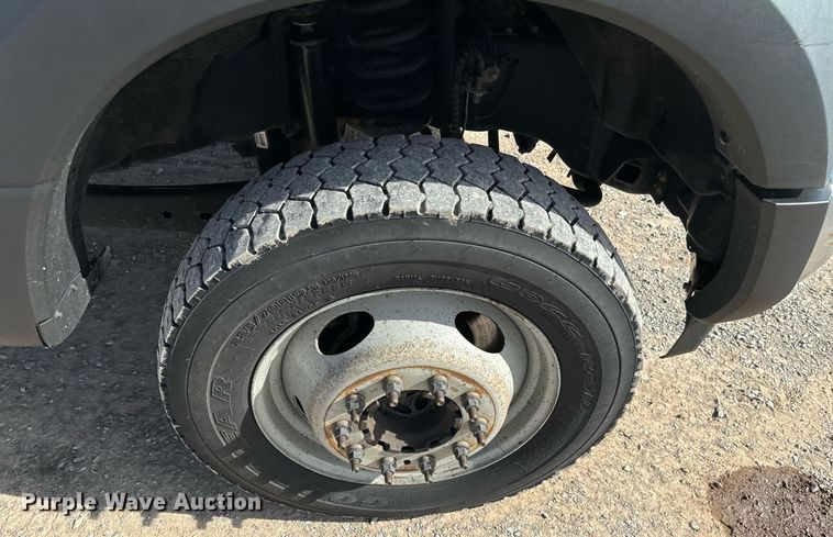 image for item EJ0193 2018 Ford F550 Super Duty SuperCab utility / service truck