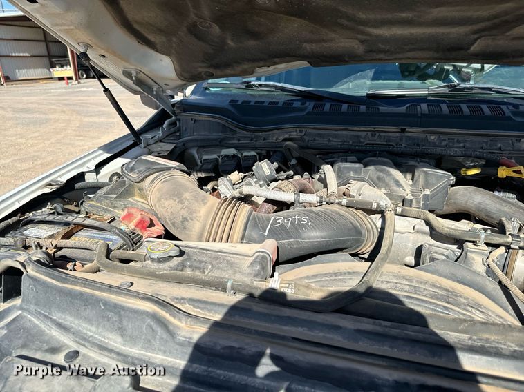 image for item EJ0196 2017 Ford F550 Super Duty bucket truck