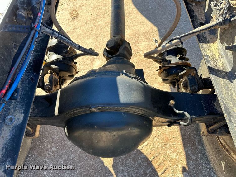 image for item EK9955 2007 Ford F750 Super Duty truck cab and chassis