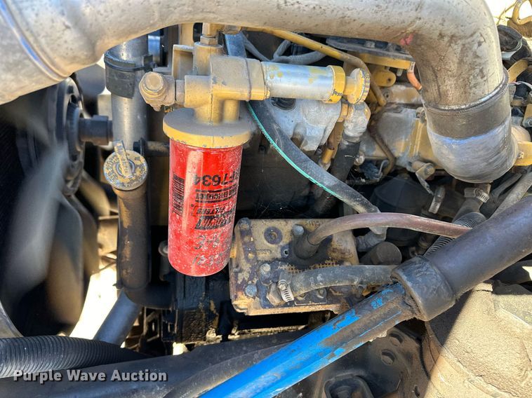 image for item EK9955 2007 Ford F750 Super Duty truck cab and chassis