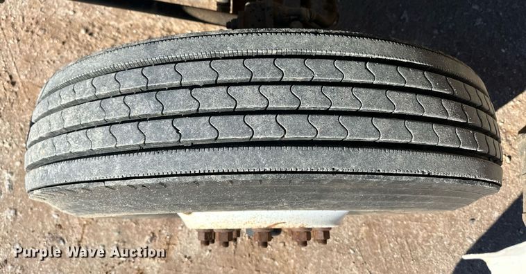 image for item EK9955 2007 Ford F750 Super Duty truck cab and chassis