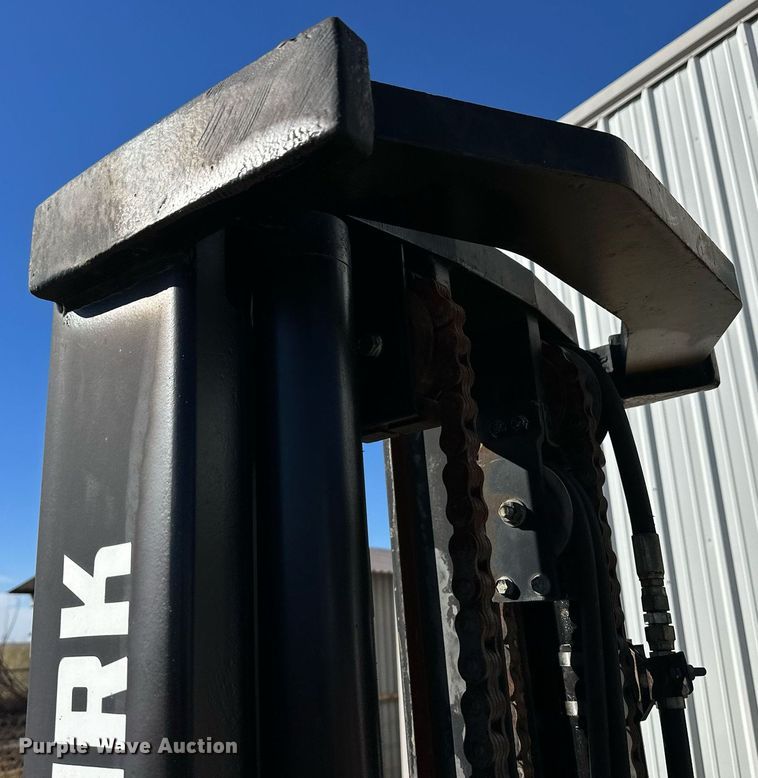 image for item EK9986 Clark GCX25E forklift