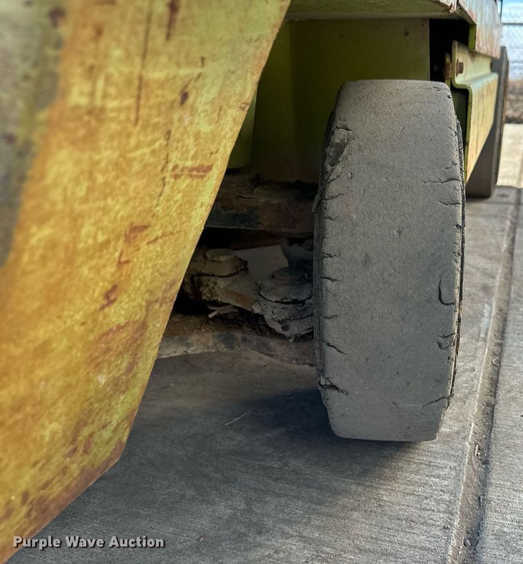 image for item EK9986 Clark GCX25E forklift