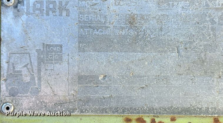 image for item EK9986 Clark GCX25E forklift