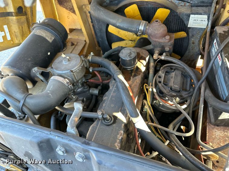 image for item EK9987 Hyster forklift