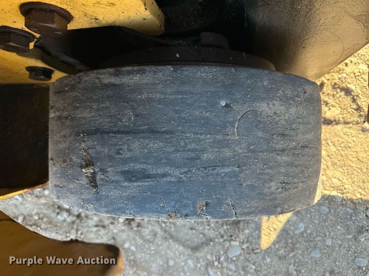 image for item EK9987 Hyster forklift