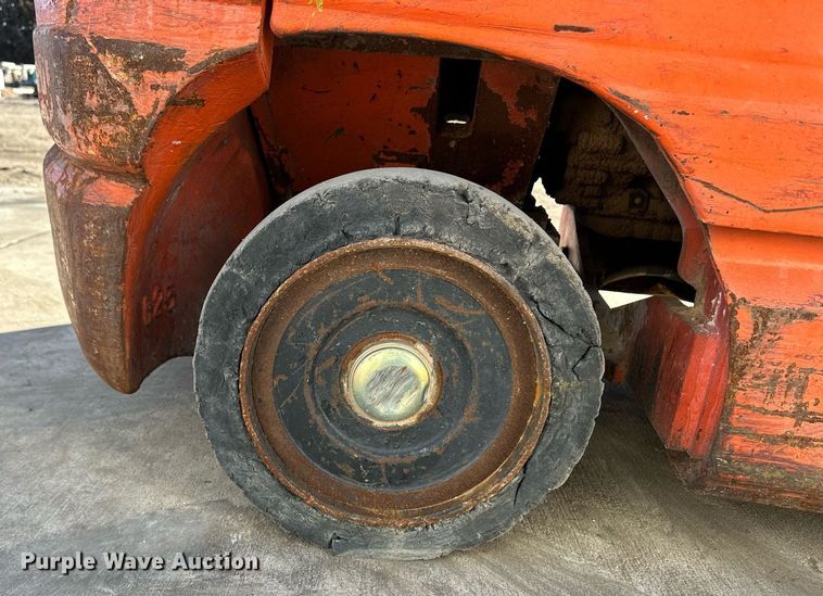 image for item EK9989 Toyota 42-6FGCU25 forklift