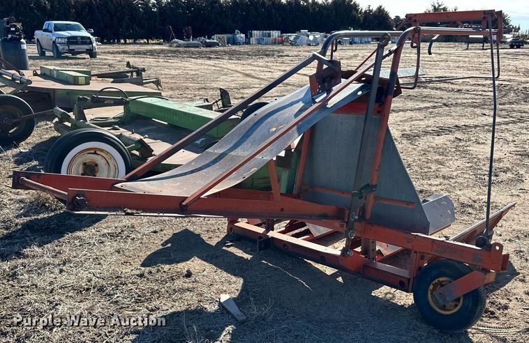 image for item EK9993 Bale accumulator