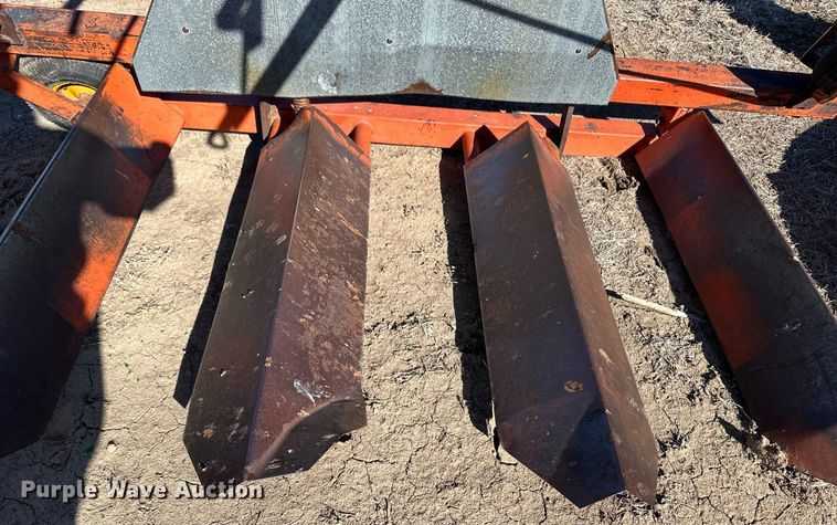 image for item EK9993 Bale accumulator