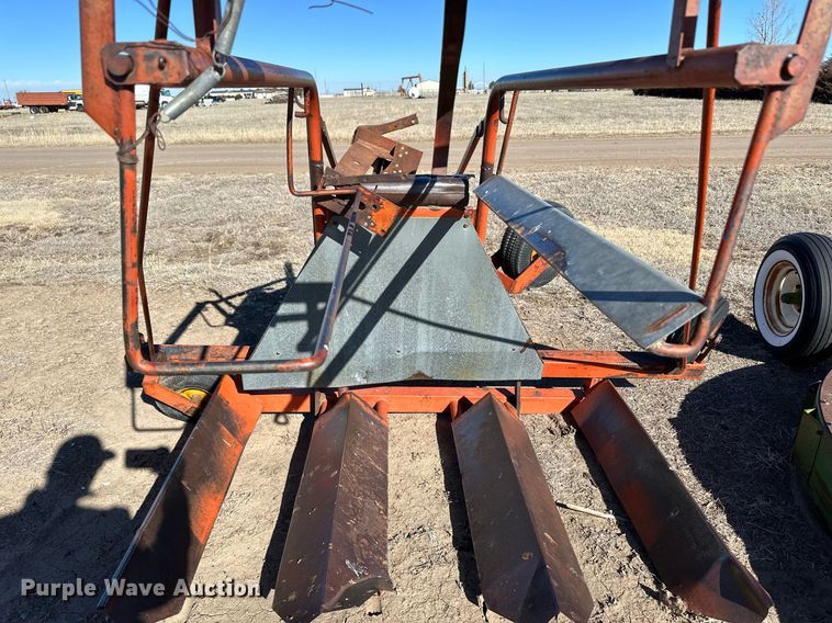 image for item EK9993 Bale accumulator