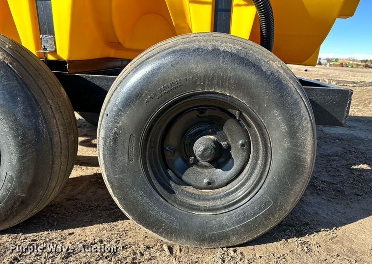 image for item EK9994 Shop built nurse tank trailer