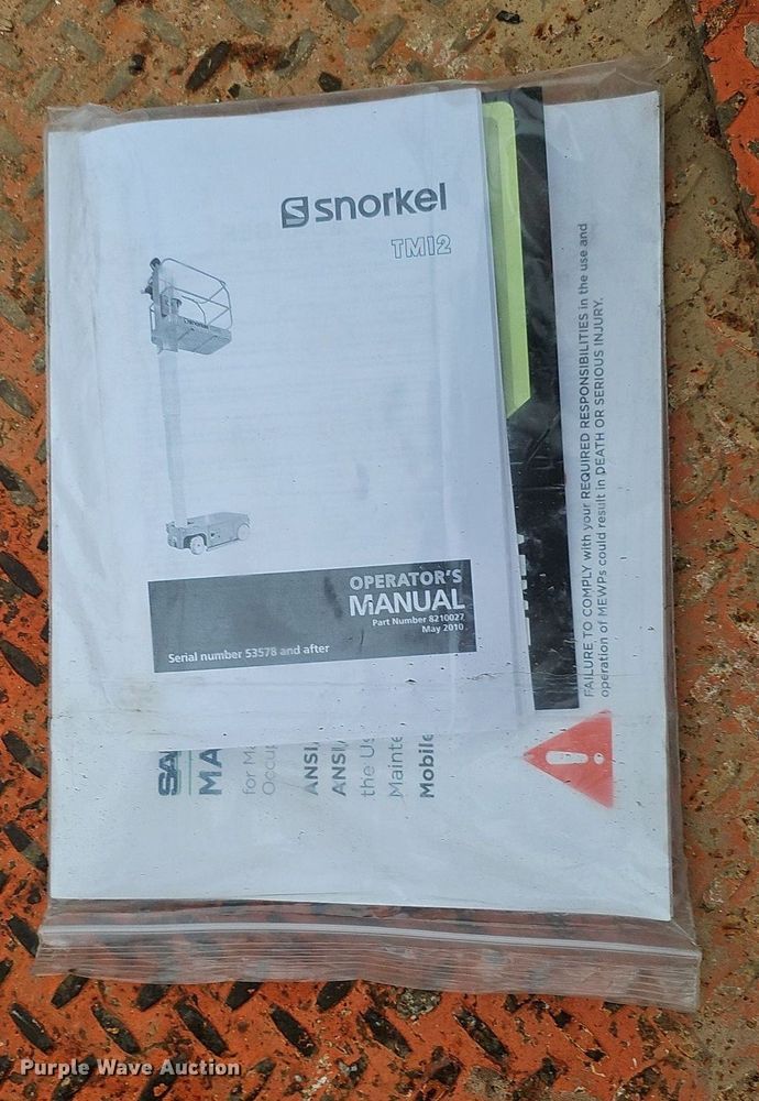 image for item IO9820 2017 Snorkel TM12E vertical lift