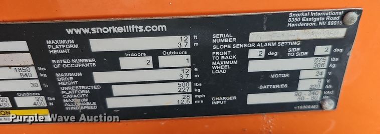 image for item IO9820 2017 Snorkel TM12E vertical lift