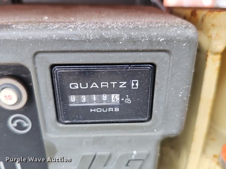 image for item IO9821 2015 JLG 1230ES vertical lift